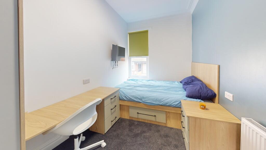 House in Leeds, Headingley Hill, Hyde Park - View 5