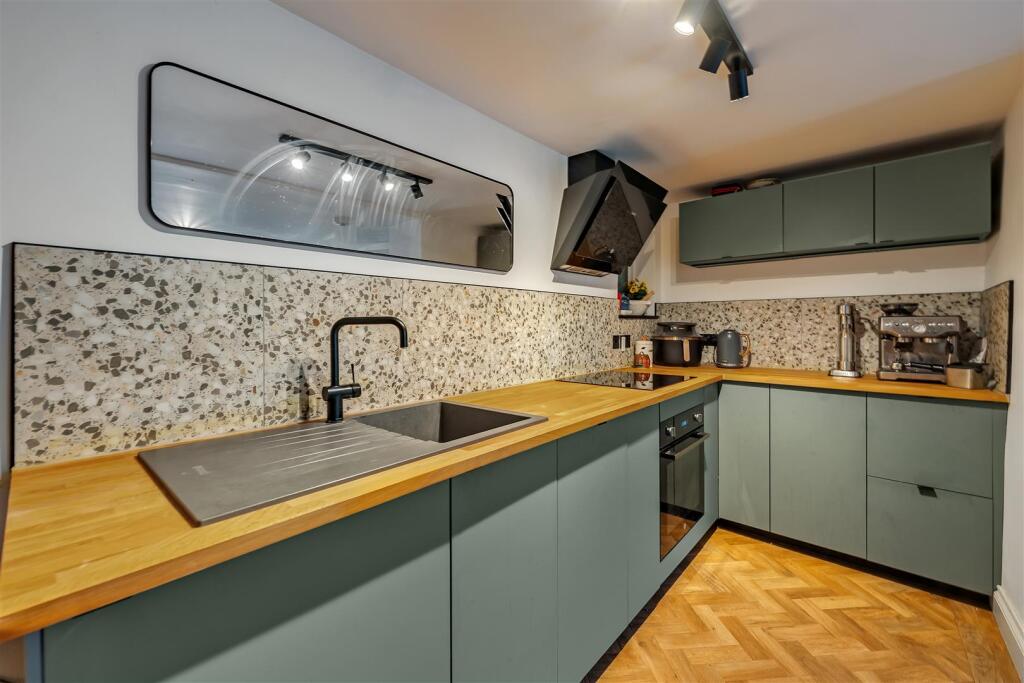 Eastfield Road, Westbury-On-Trym, Bristol photo 4