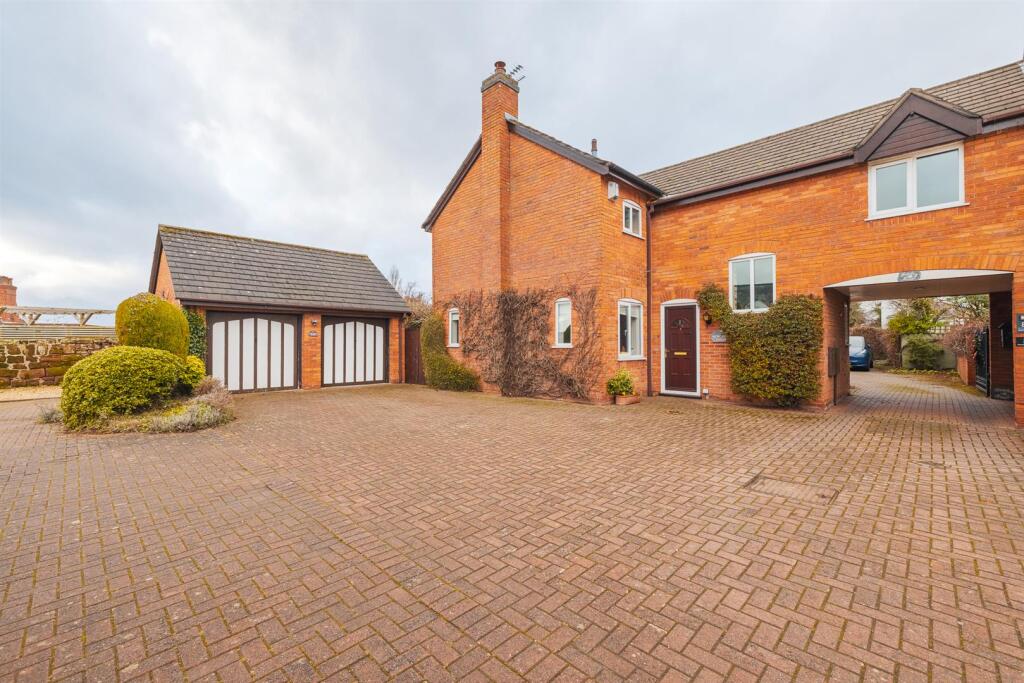 Main image of property: Laburnum Farm Close, Ness, Neston, Cheshire