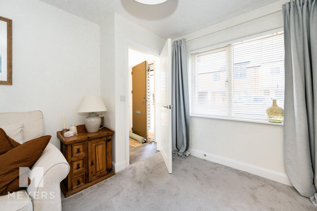 Victory Way | St Leonards | Ringwood | BH24 photo 5