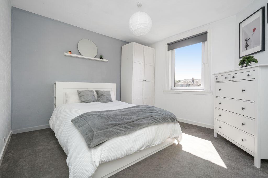 Apartment in Edinburgh, East Lothian - View 5
