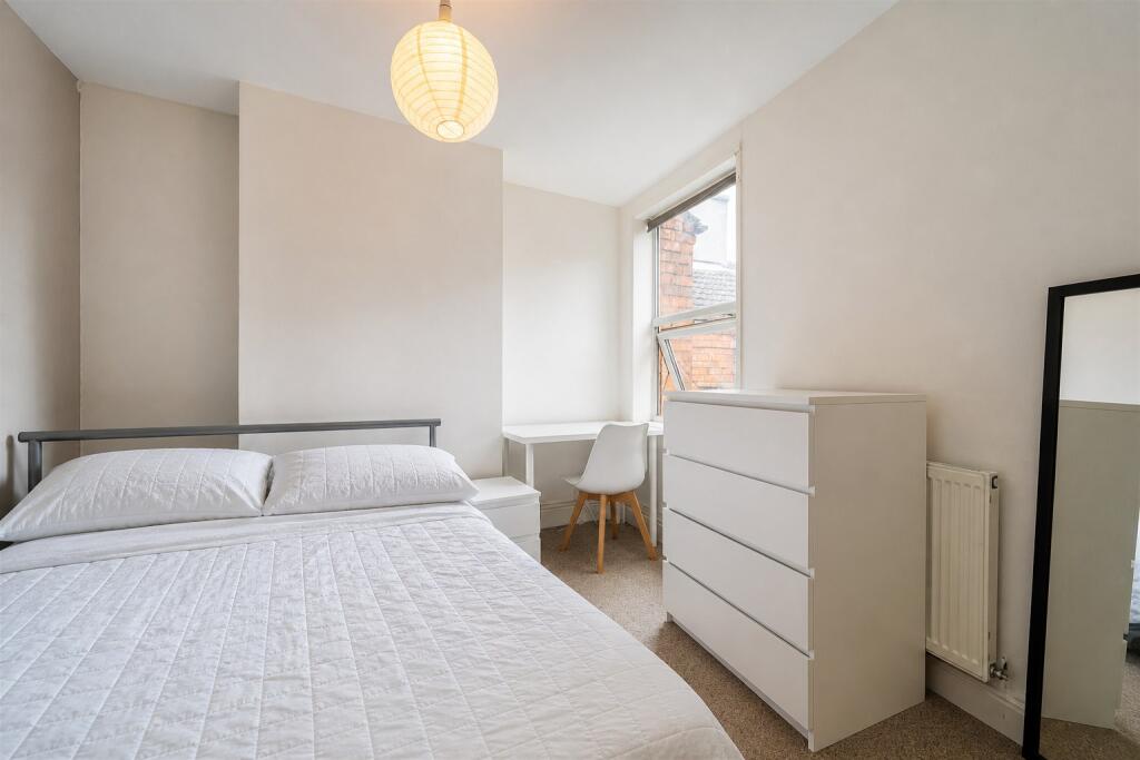 House in Birmingham - View 4
