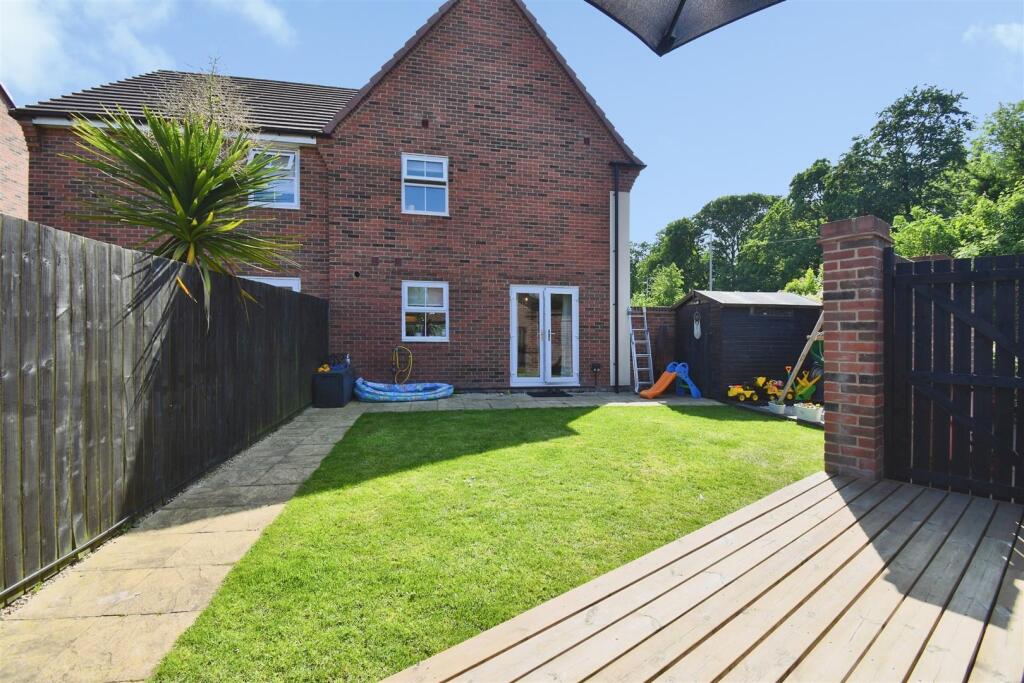 House in Anlaby, Anlaby with Anlaby Common - View 5