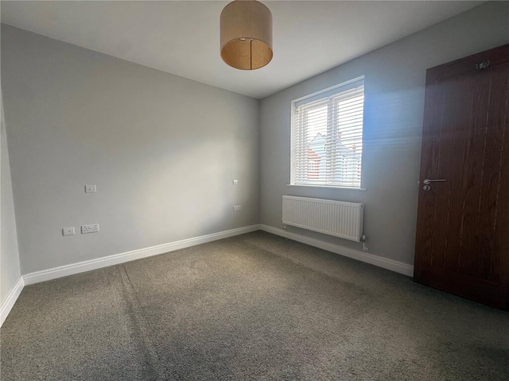 House in Southampton - View 4