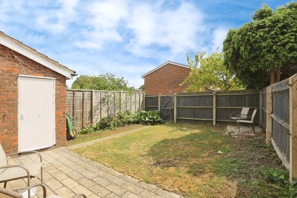2-bed terraced on Le May Avenue, London, SE12, £467,000