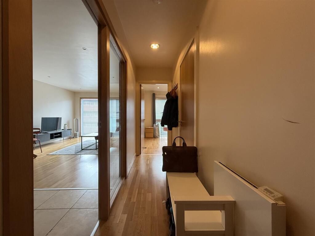 Apartment in Manchester, Northern Quarter, City Centre - View 4