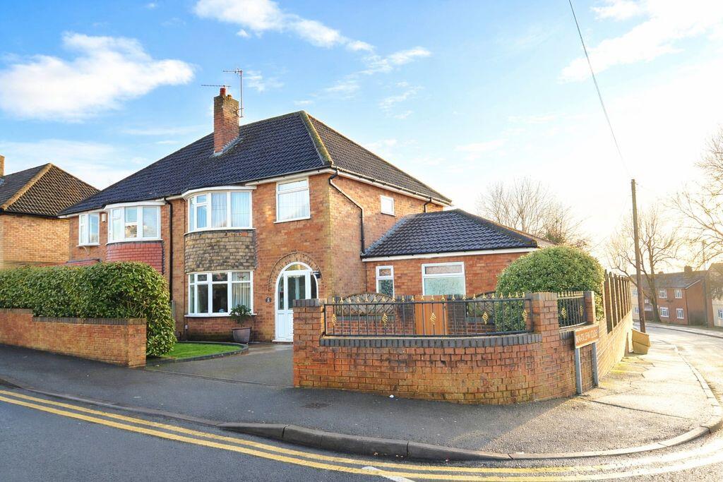 3-bed semi-detached on St. Marks Road, Brownhills, Walsall,  WS11 4RB, £300,000