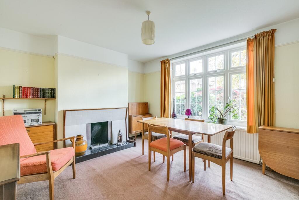 Barleycroft Road, Welwyn Garden City, Hertfordshire, AL8 6JX - View 4