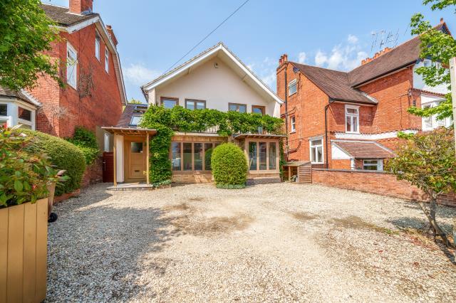 Main image of property: St. Marks Road, Henley-on-thames, RG9