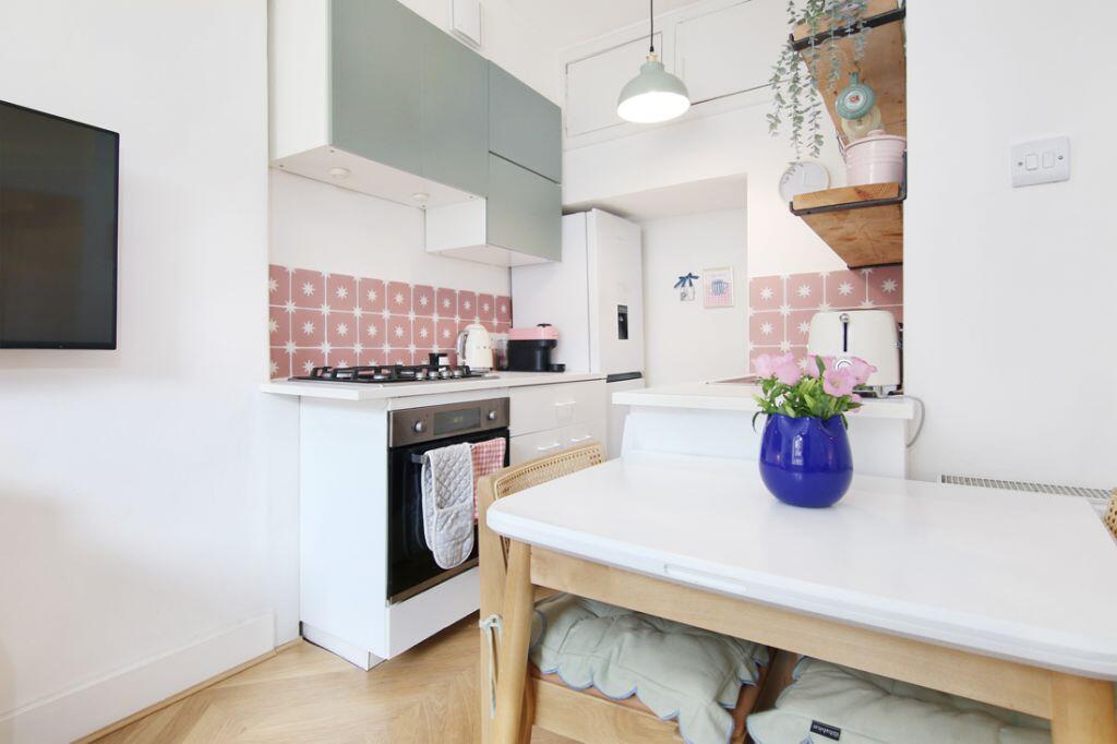 Apartment in Edinburgh - More