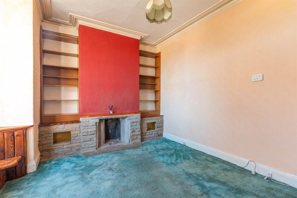 Wesley View, Rodley photo 4