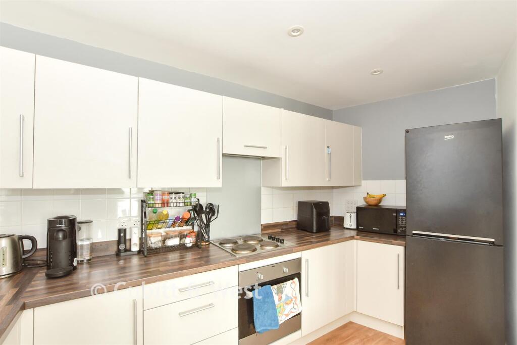 Main image of property: West Green Drive, West Green, Crawley, West Sussex