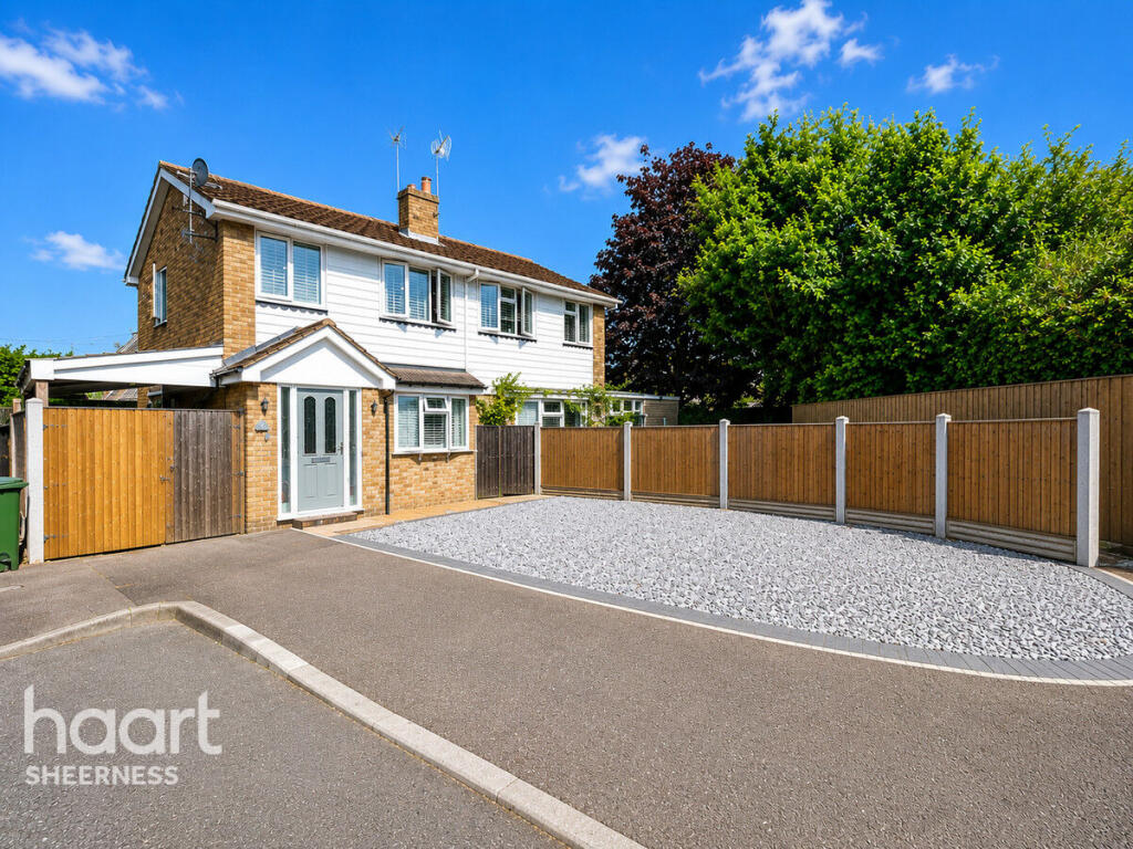 3-bed semi-detached on Nautilus Close, Sheppey, £300,000