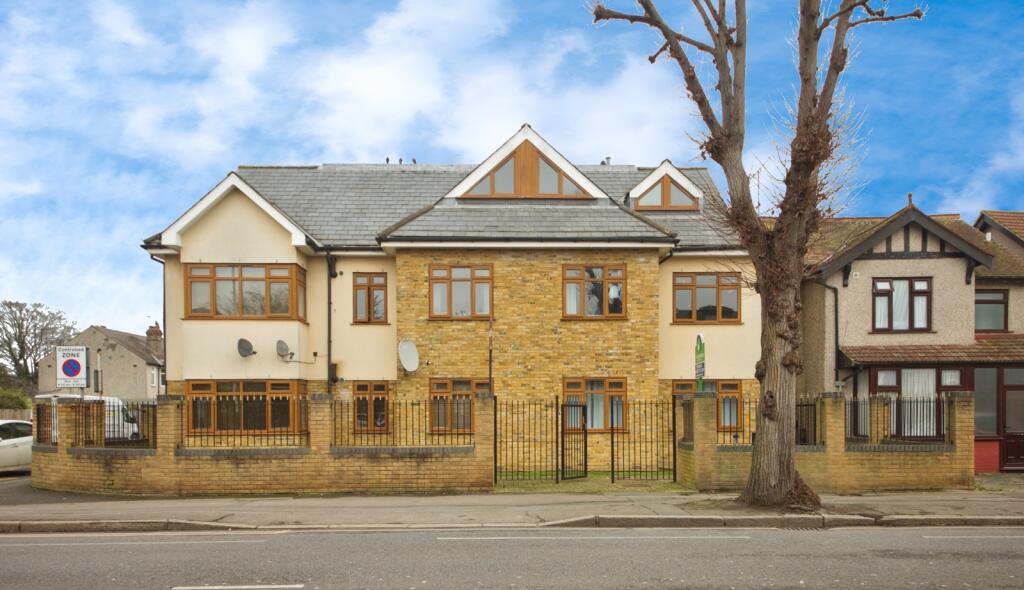 Main image of property: Mawney Road, ROMFORD, Essex, RM7