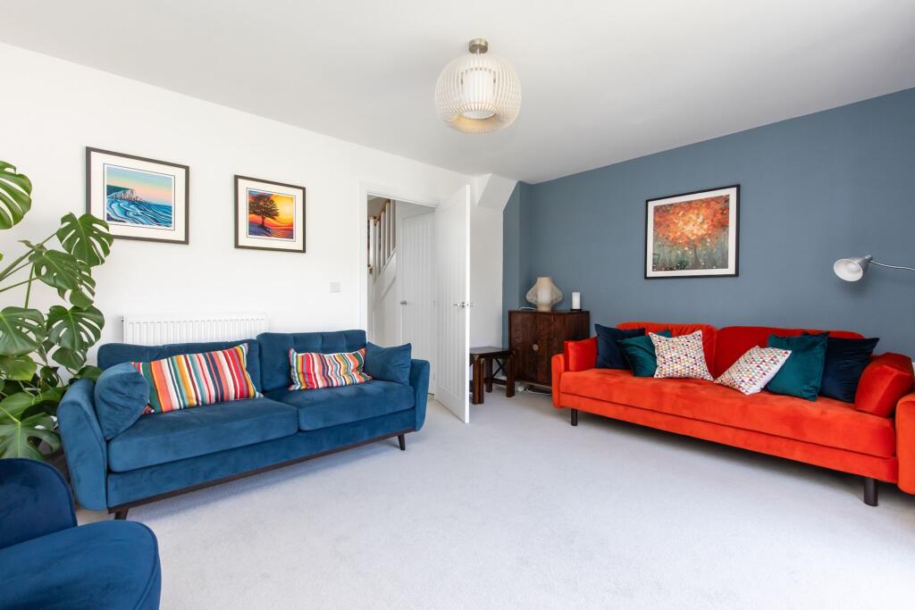 Snowdrop Way, Horsham, RH12 - View 3