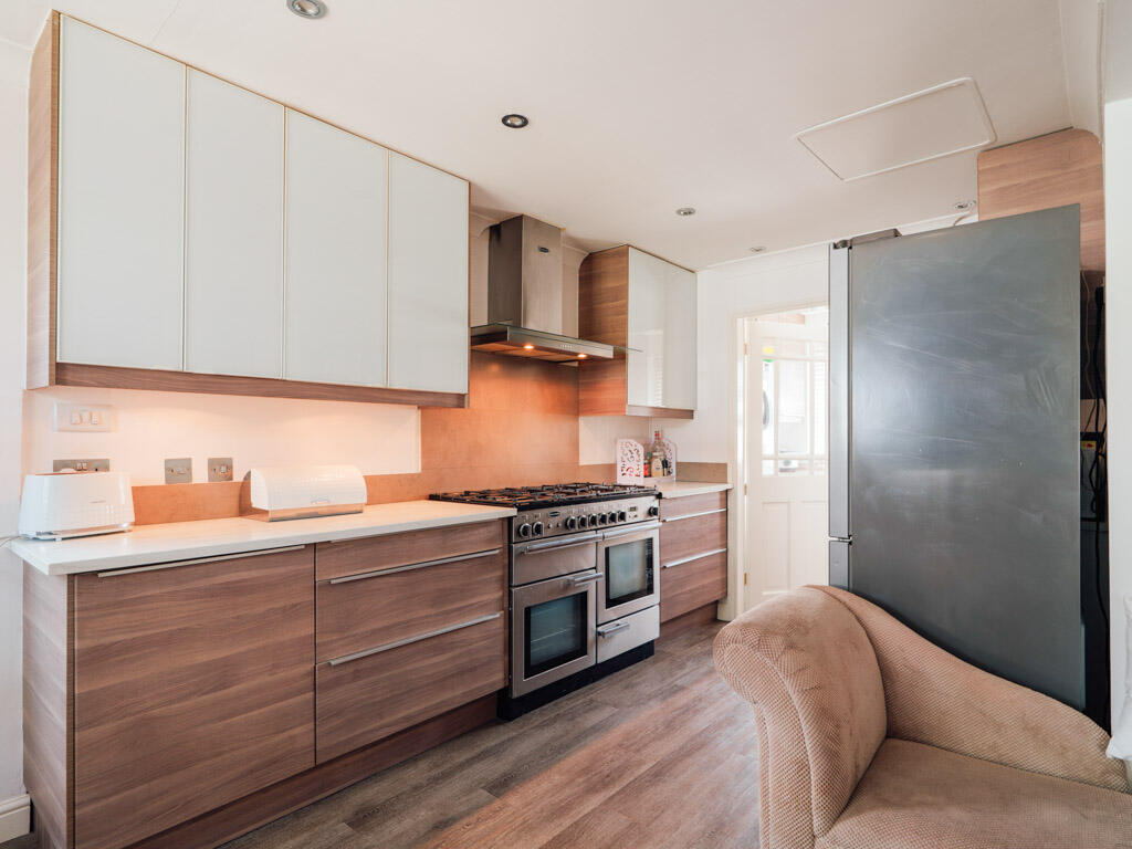 House in Worcester - View 4