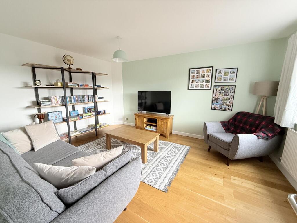 Eastwood Close, Frome photo 4