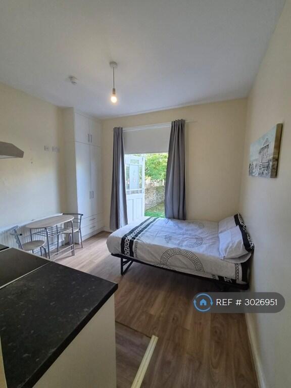 Main image of property: Eade Road, London, N4