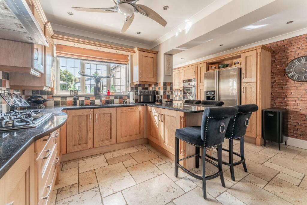 House in Dartford, Brooklands, Wilmington - View 5