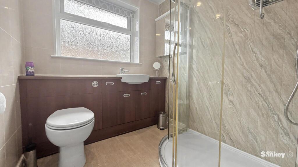 Mapleton Way, Sutton-In-Ashfield, NG17 photo 4