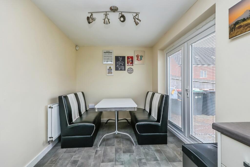 Spitfire Way, Hucknall, Nottingham, Nottinghamshire, NG15 photo 3