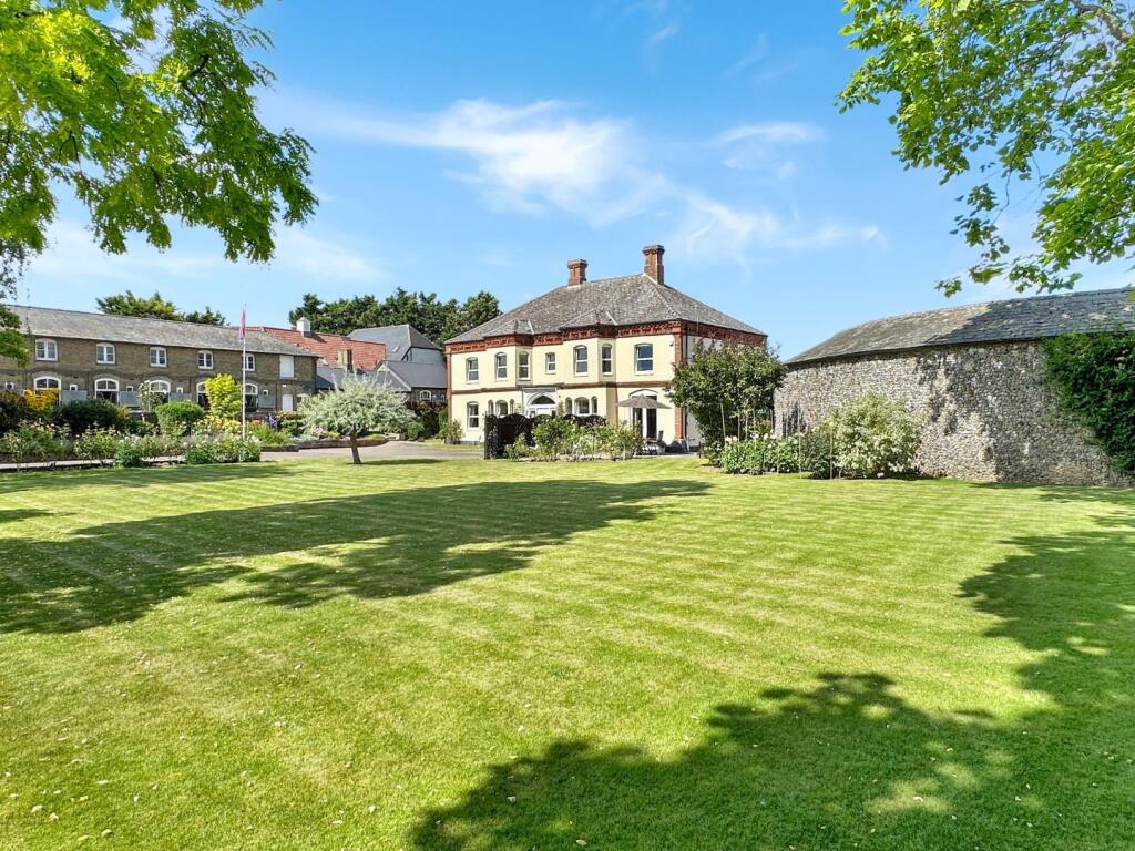Main image of property: St. Marys Square, Newmarket