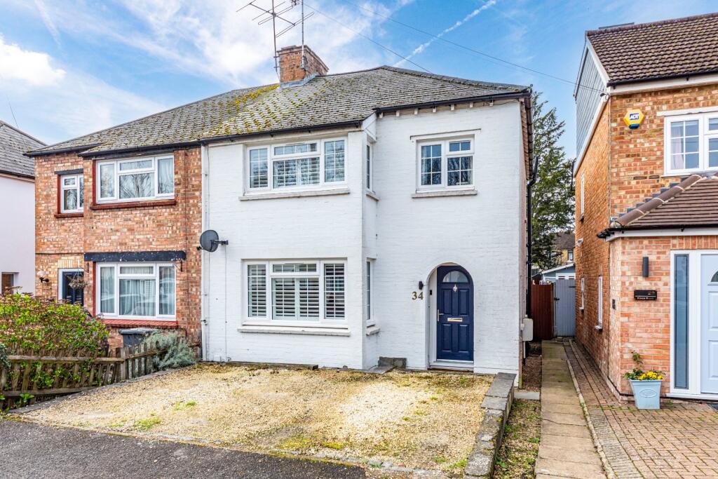 Main image of property: Kings Road, New Haw, Surrey, KT15