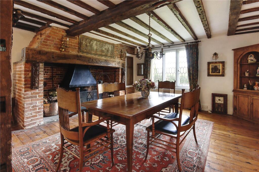 House in Tunbridge Wells, Brenchley - View 4