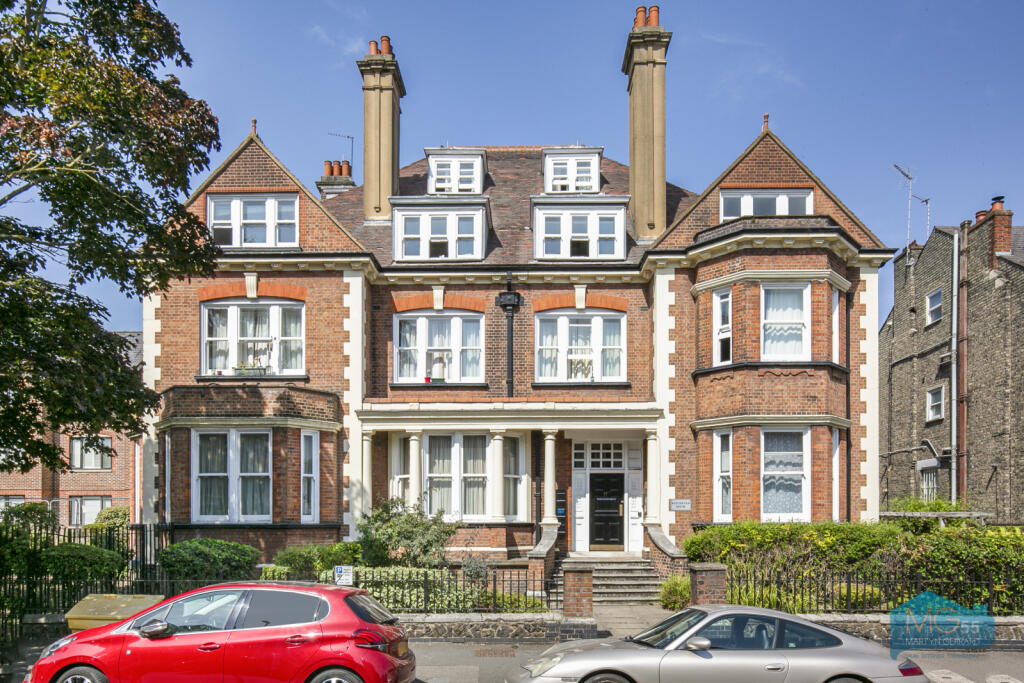 Apartment in London, Ferme Park, Crouch End - More