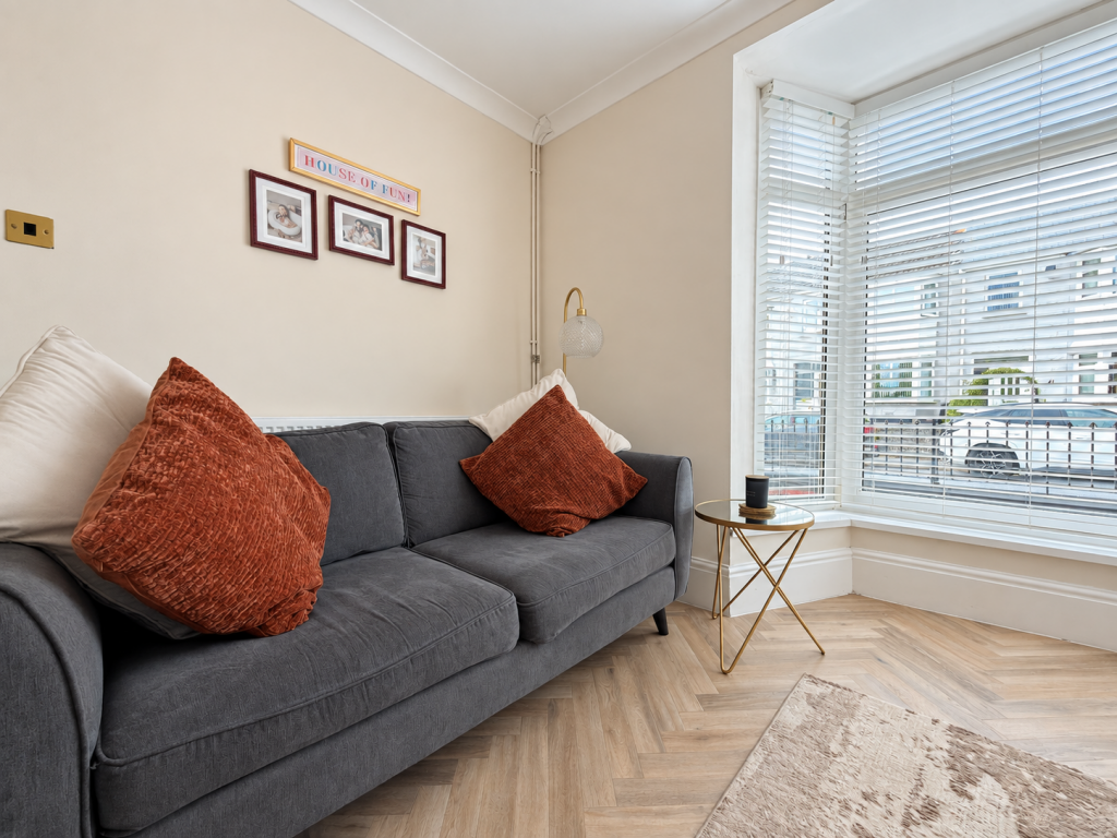 House in Swansea - View 5