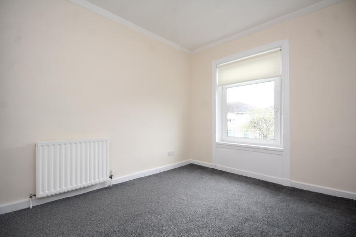 Apartment in Glasgow G73 2EG, South Lanarkshire - More