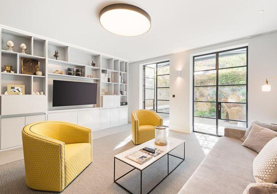 Main image of property: Devonshire Mews, Chelsea SW10