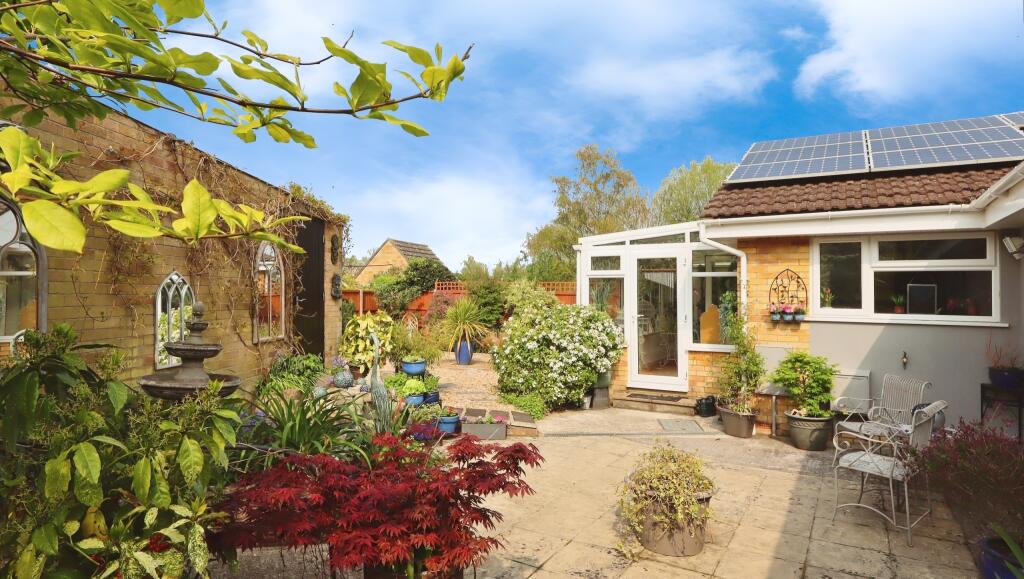 Additional image 17 of Holman Close, Glastonbury, Somerset