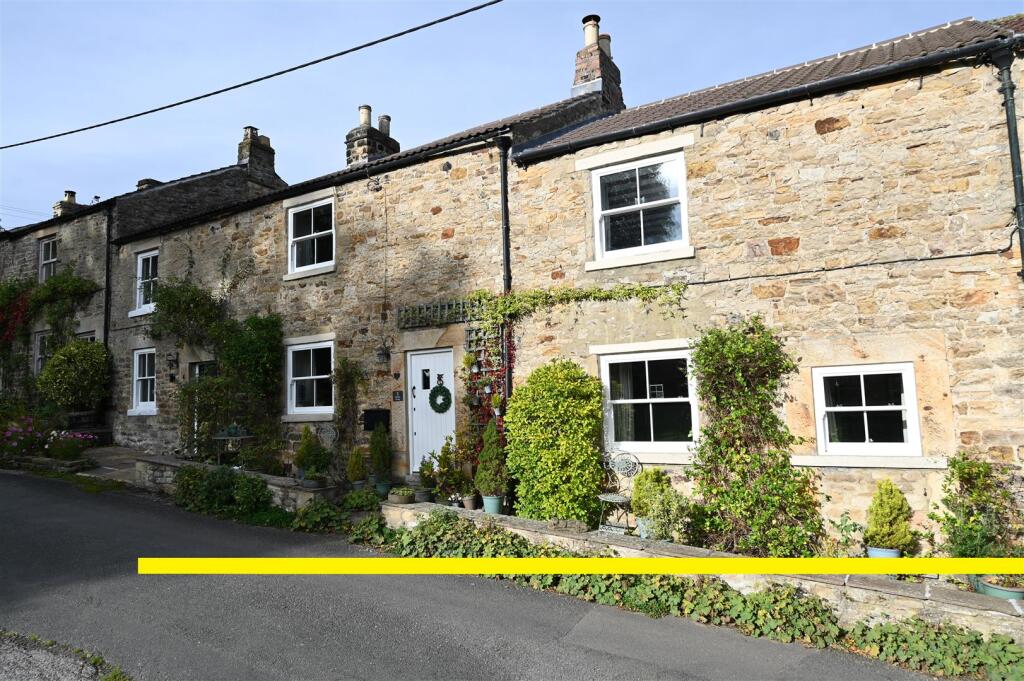 4-bed house on 3 West Street, Gayles, Richmond, £400,000
