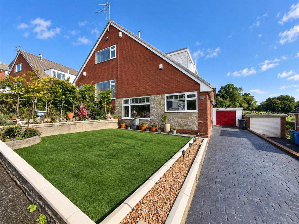 Main image of property: Yorkdale, Clarksfield, Oldham