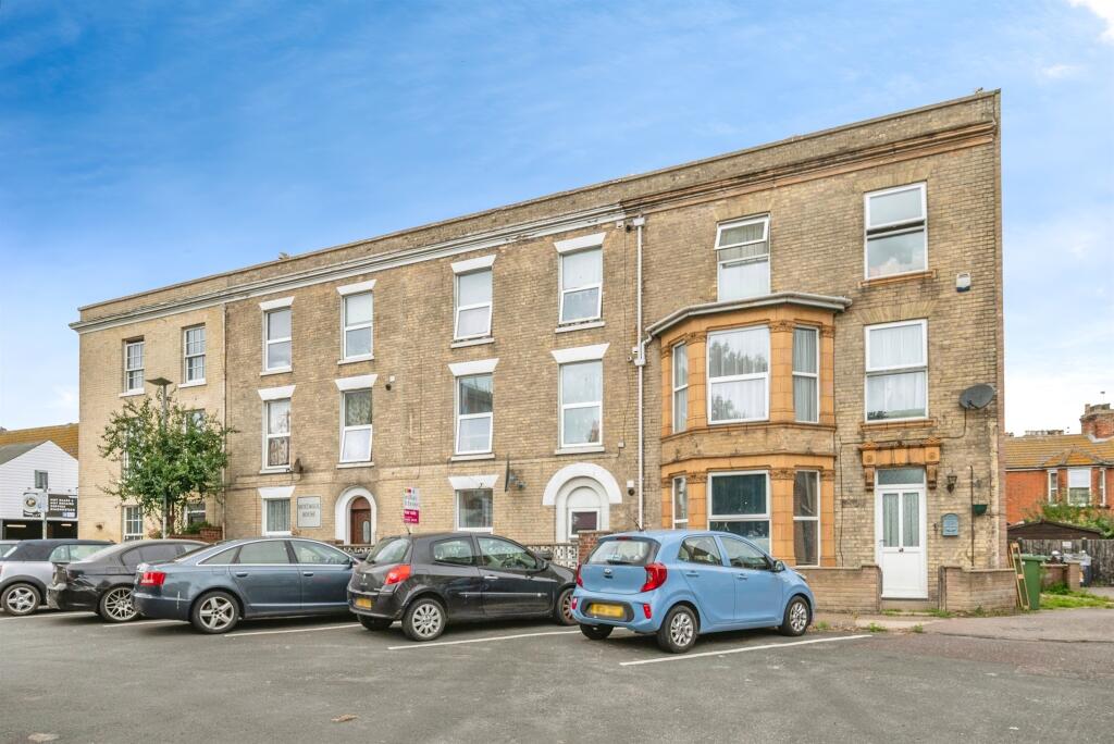 Main image of property: Kent Square, GREAT YARMOUTH