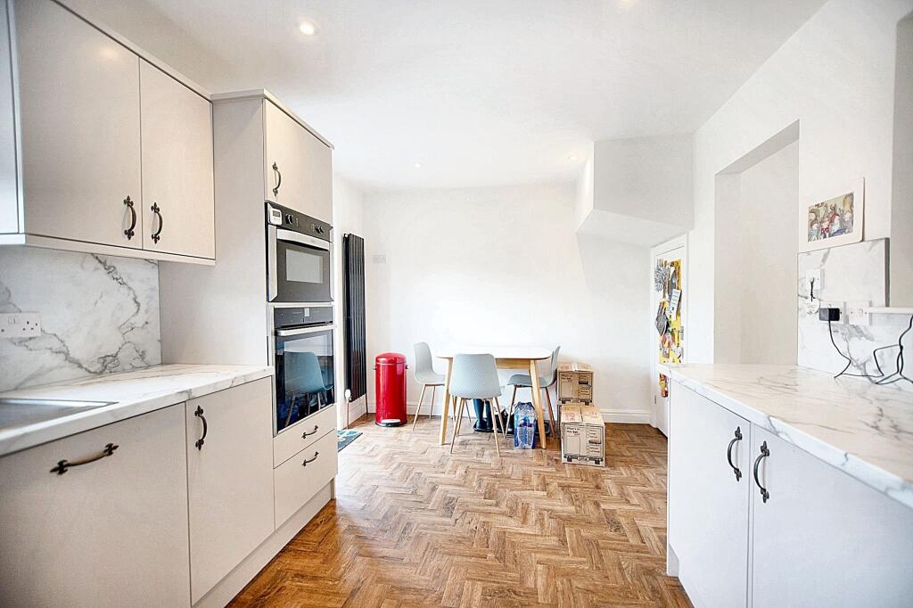 Beech Tree Close, Beverley, HU17 - View 4