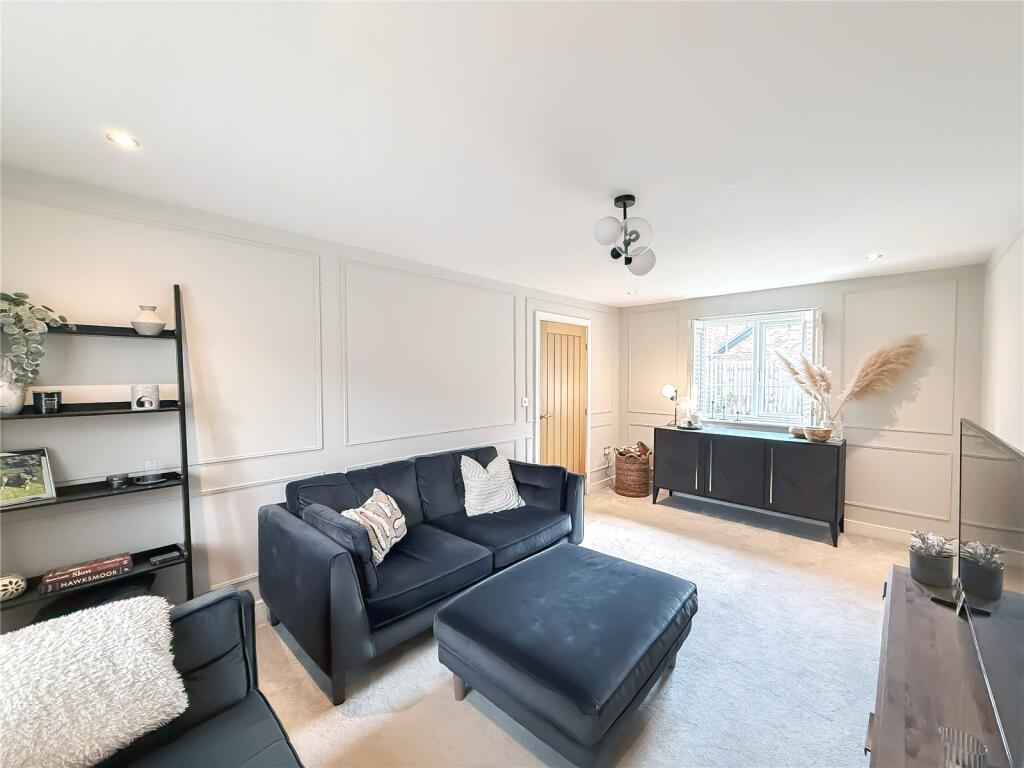 Toddbrook Close, West Didsbury, M20 photo 4
