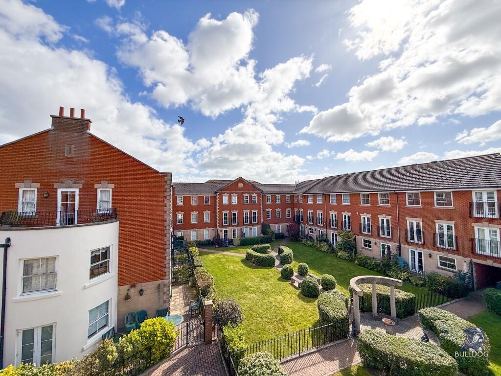 House in Portsmouth - View 4