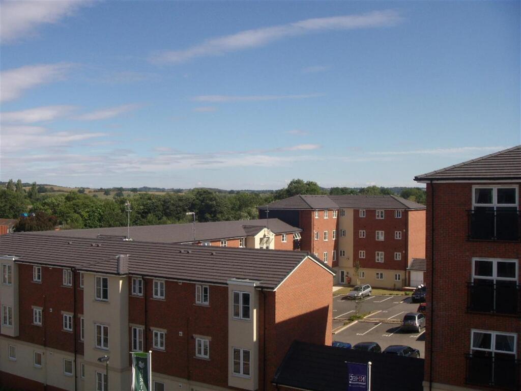 Main image of property: Dixon Close, Redditch, B97 6AJ