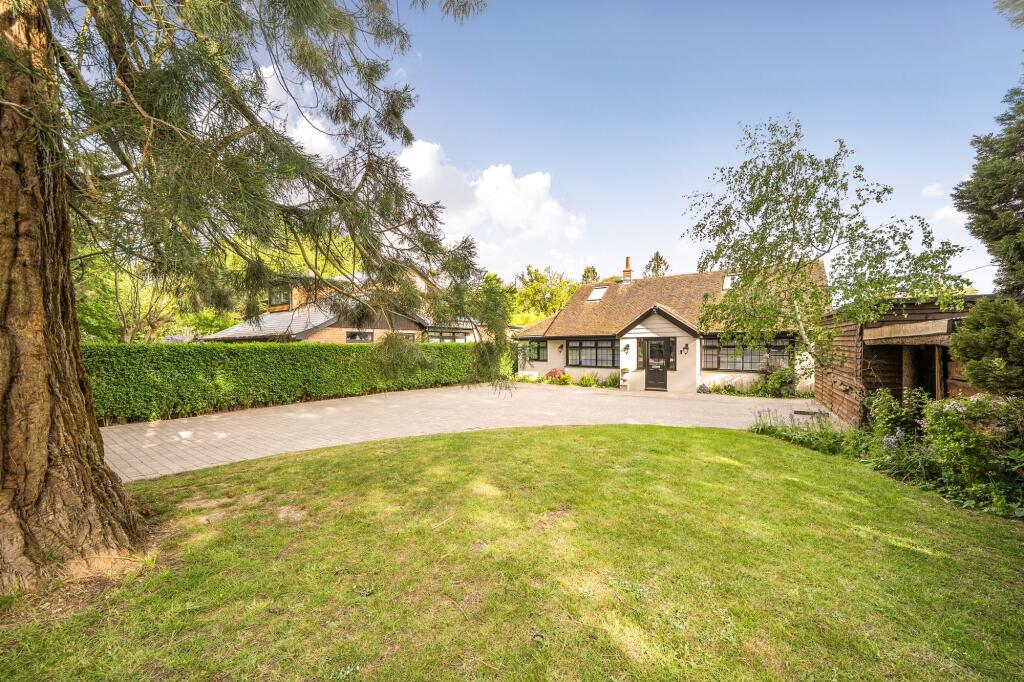 Main image of property: Leazes Avenue, Chaldon, CR3