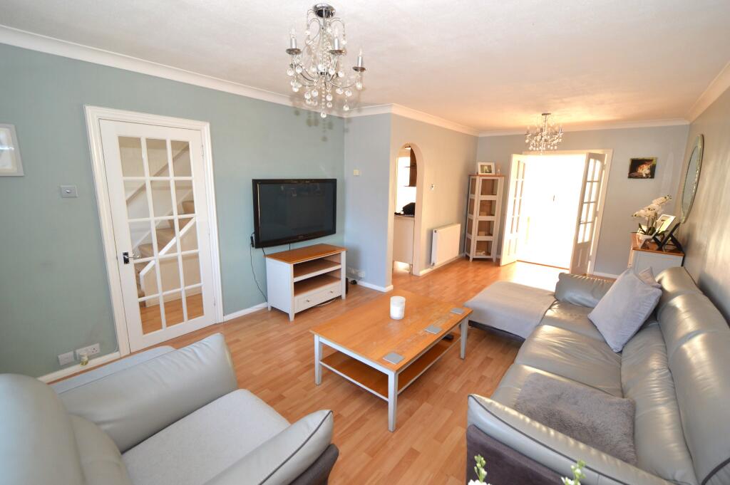House in Surrey Heath, Surrey - View 5