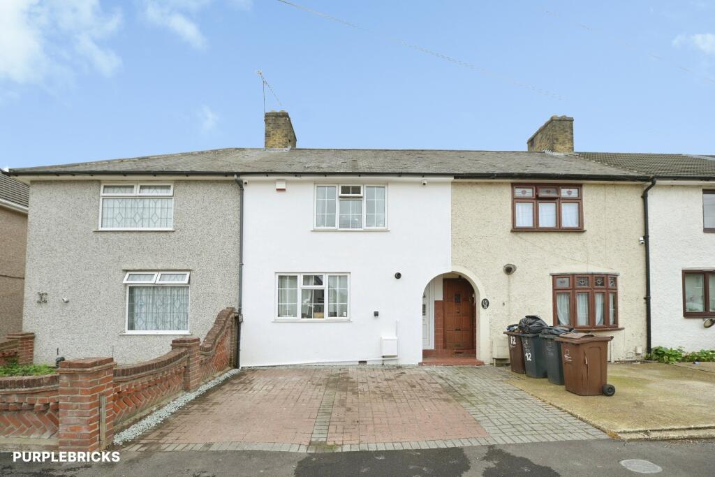 Main image of property: Fitzstephen Road, Dagenham, RM8