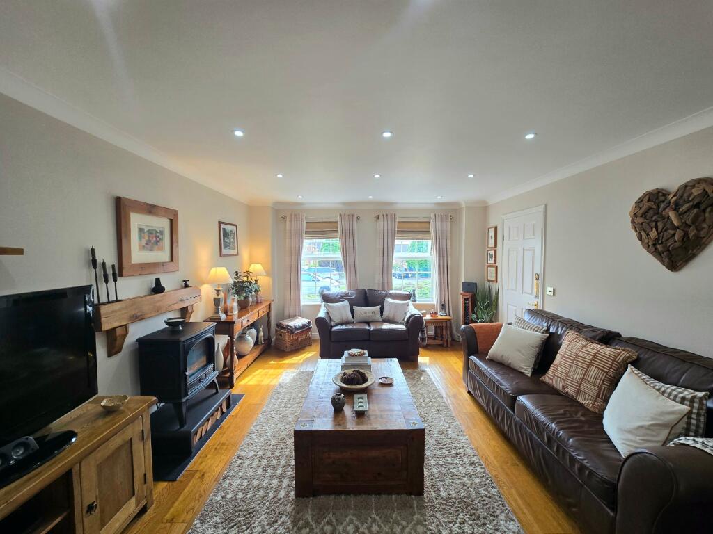 House in Cardiff - More