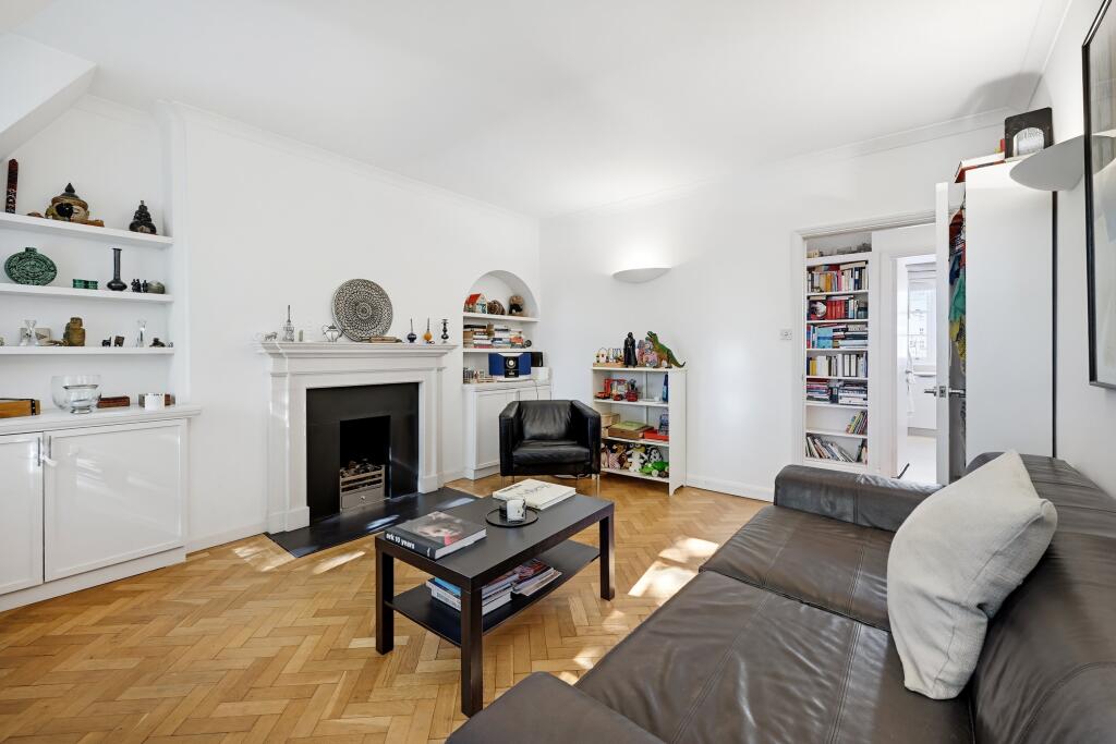 Apartment in London - View 5