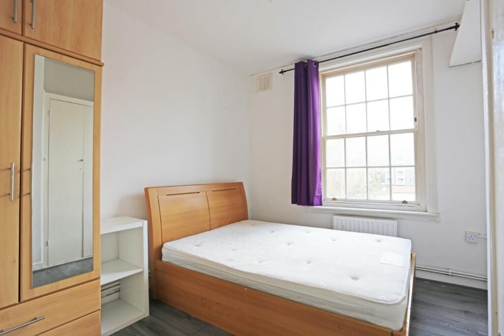 Apartment in London - View 5