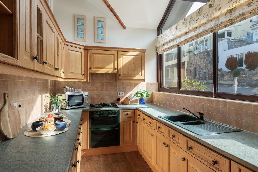 House in Torquay - View 5