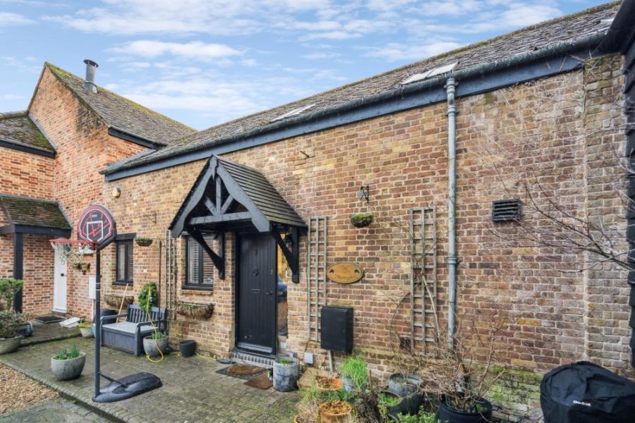 Main image of property: Heritage Walk, Chorleywood