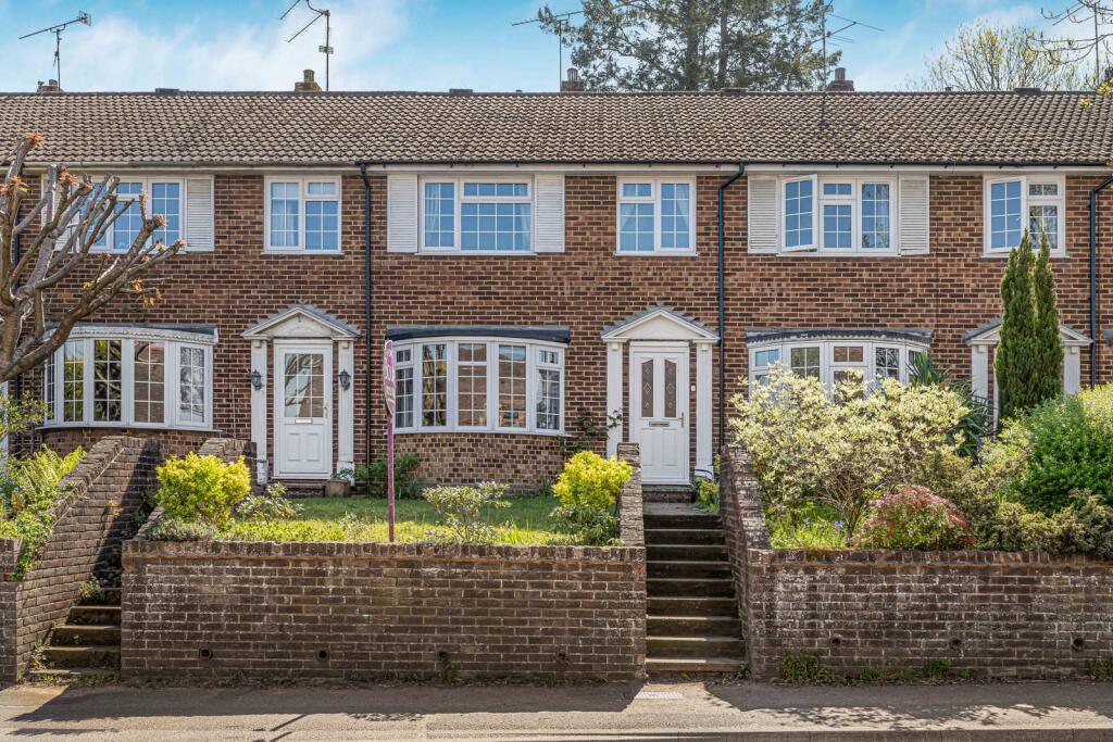 Main image of property: The Street, Wrecclesham, Farnham, Surrey, GU10