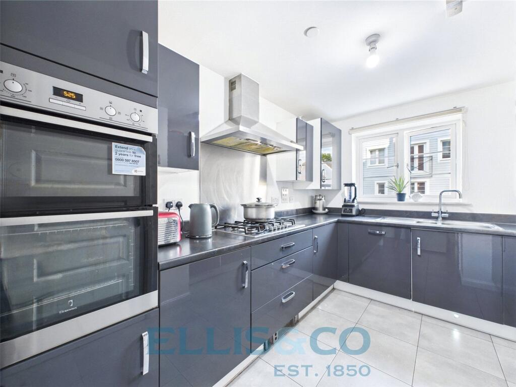 Main image of property: Crabapple Road, Tonbridge, Kent, TN9